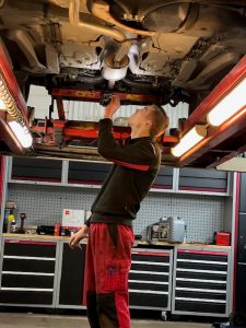 Reparatie bij Autoborg Assen